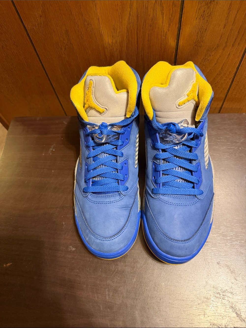 Jordan 5 Laney